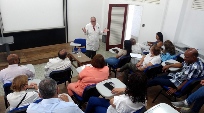 Dr. José Manuel De Abreu, presenta su propuesta como candidato a Decano de Medicina